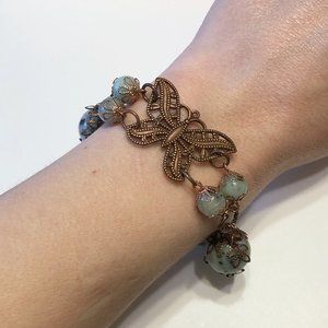 Unique Kiwi Stone Bracelet